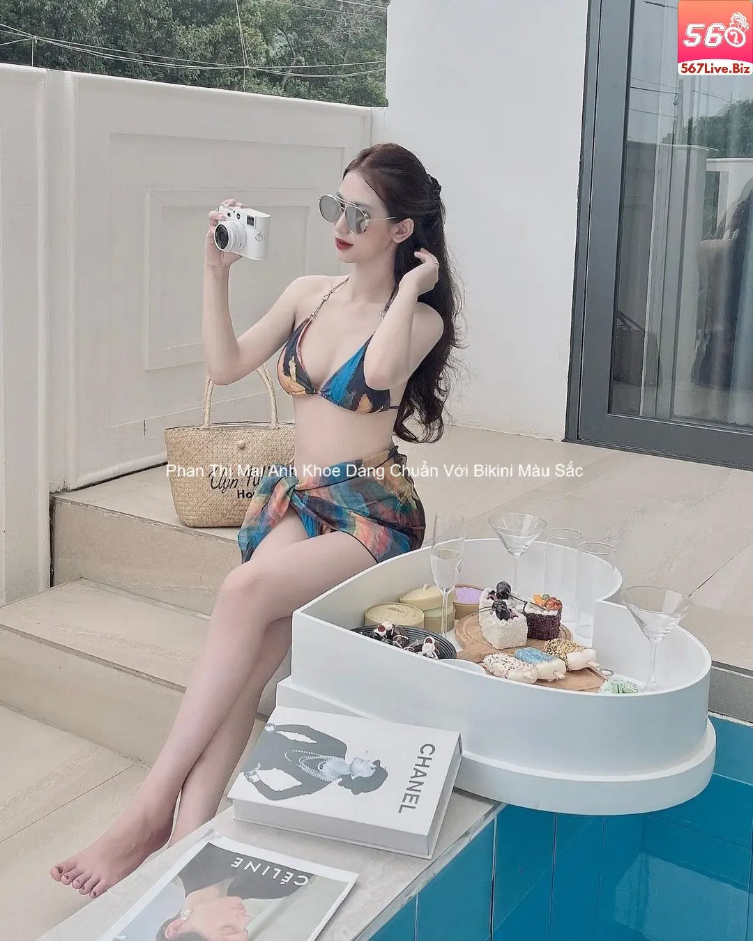 Phan Thị Mai Anh Khoe Dáng Chuẩn Với Bikini Màu Sắc 7